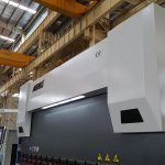 150 tonnes presse plieuse 3200mm cnc 150 tonnes presse hydraulique plieuse avec pliage 8mm