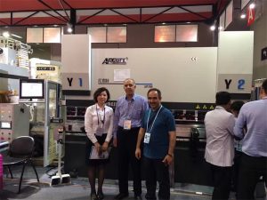 Earl melon Les clients visitent notre exposition