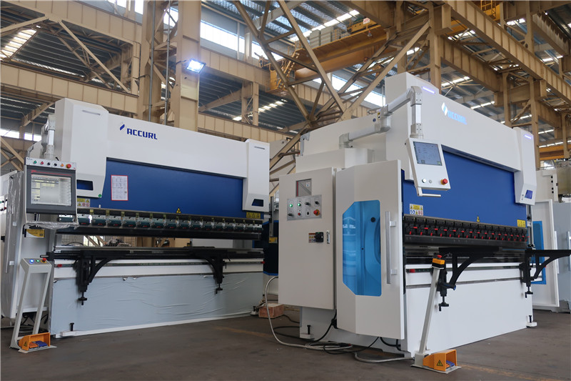 presse plieuse 2500T