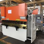 Presse plieuse hydraulique CNC pour cadre de porte (WC67Y-63TX2500)